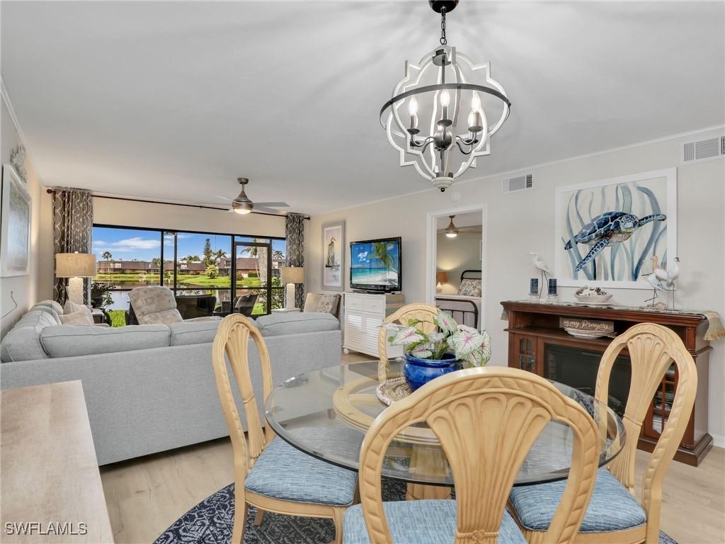 4240 Chantelle Dr. #B105, Naples, FL 34112