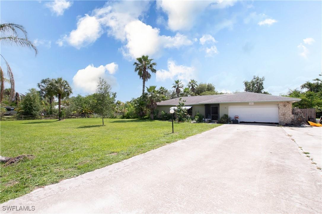 17041 Tarpon Way, North Fort Myers, FL 33917