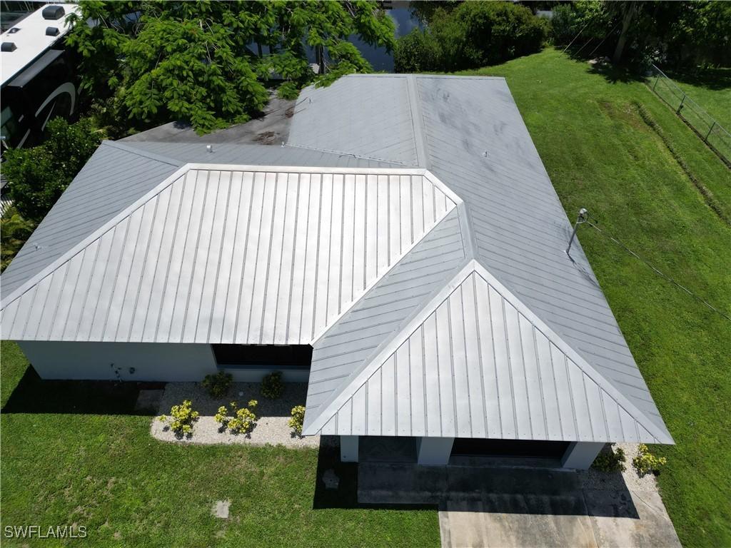 2241 Club House Rd., North Fort Myers, FL 33917