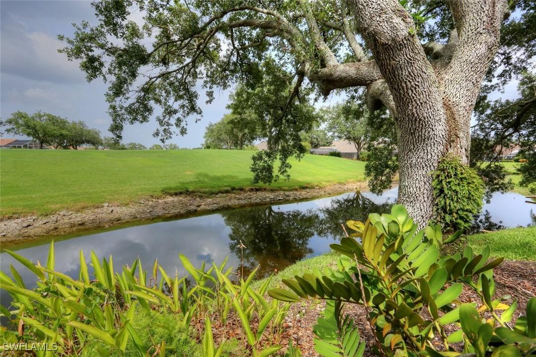 34 Water Oaks Way #5-17, Naples, FL 34105