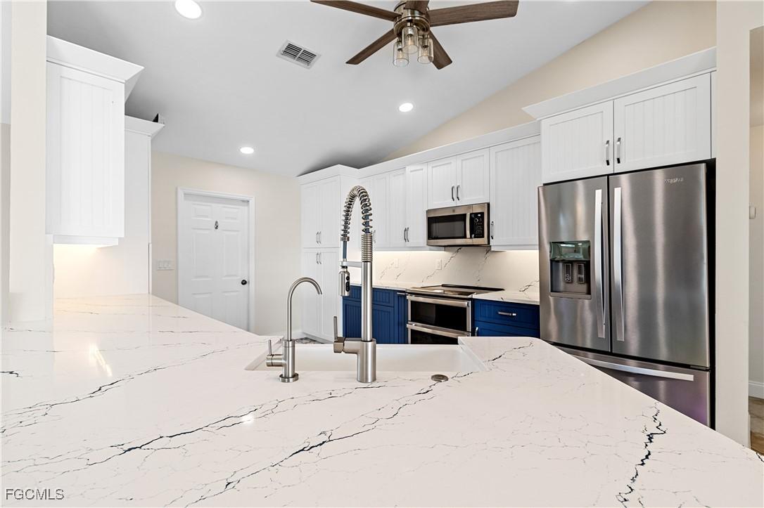 919 NW 6th Pl., Cape Coral, FL 33993