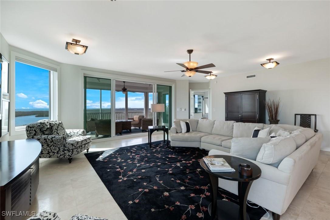 275 Indies Way #1001, Naples, FL 34110