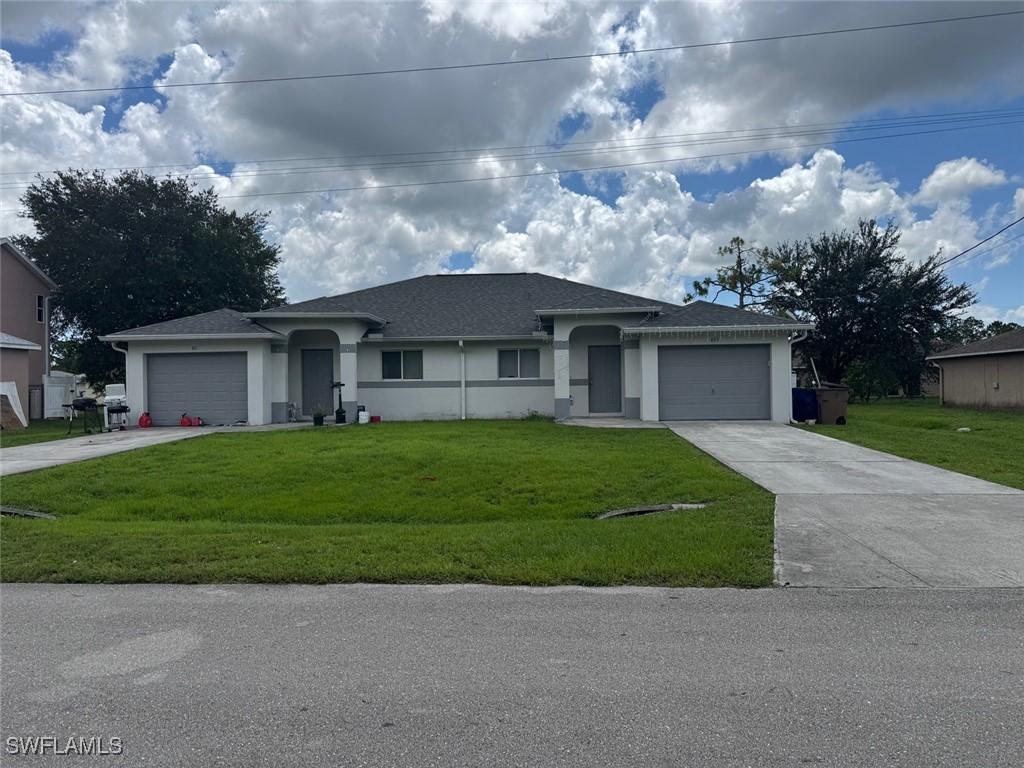 863 Bedford Dr., Lehigh Acres, FL 33974