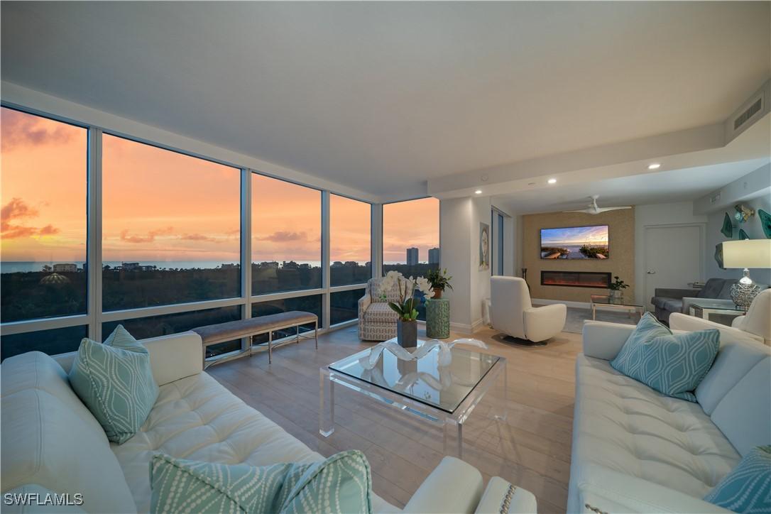 7515 Pelican Bay Blvd. #8A, Naples, FL 34108
