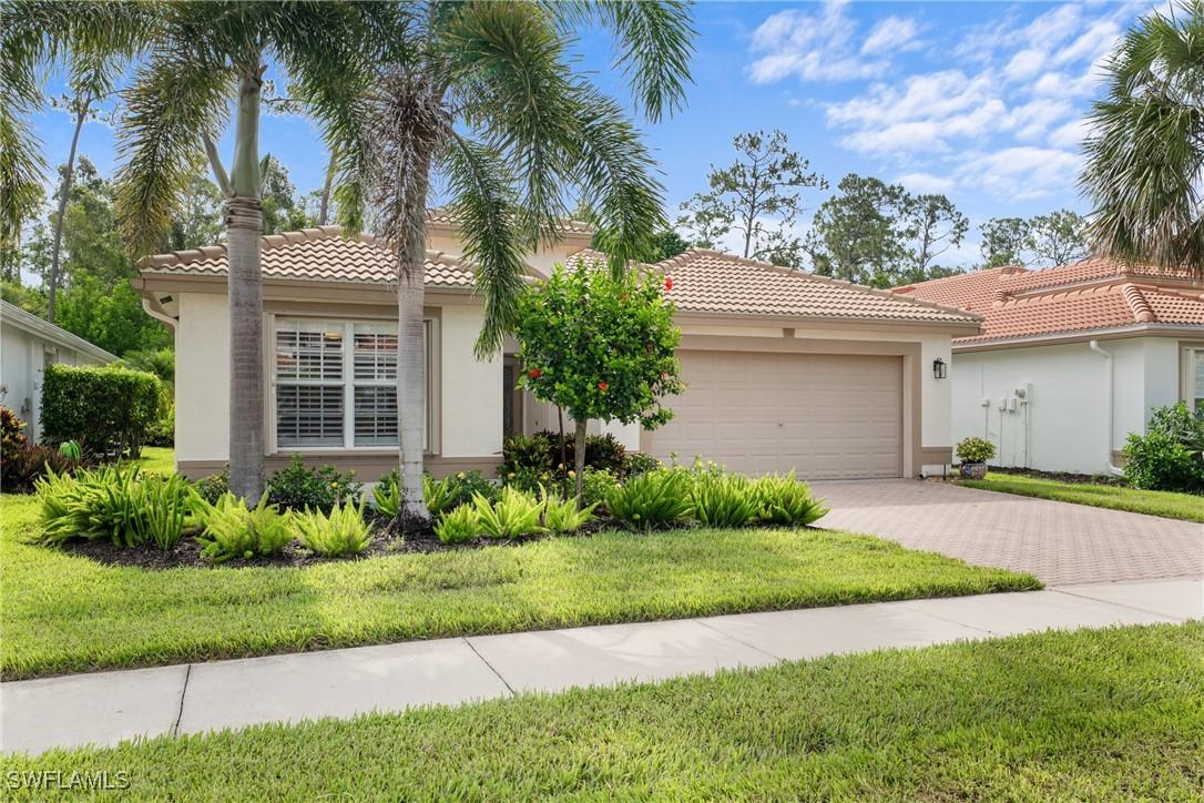 2434 Butterfly Palm Dr., Naples, FL 34119