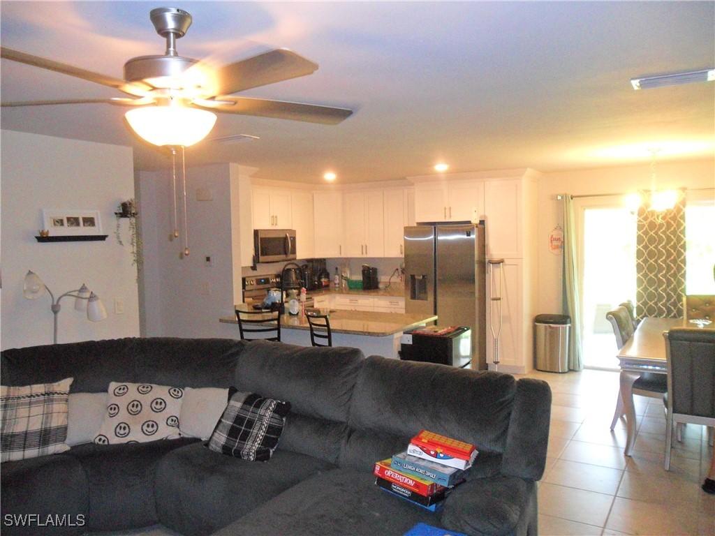 1105 Alvin Ave., Lehigh Acres, FL 33971