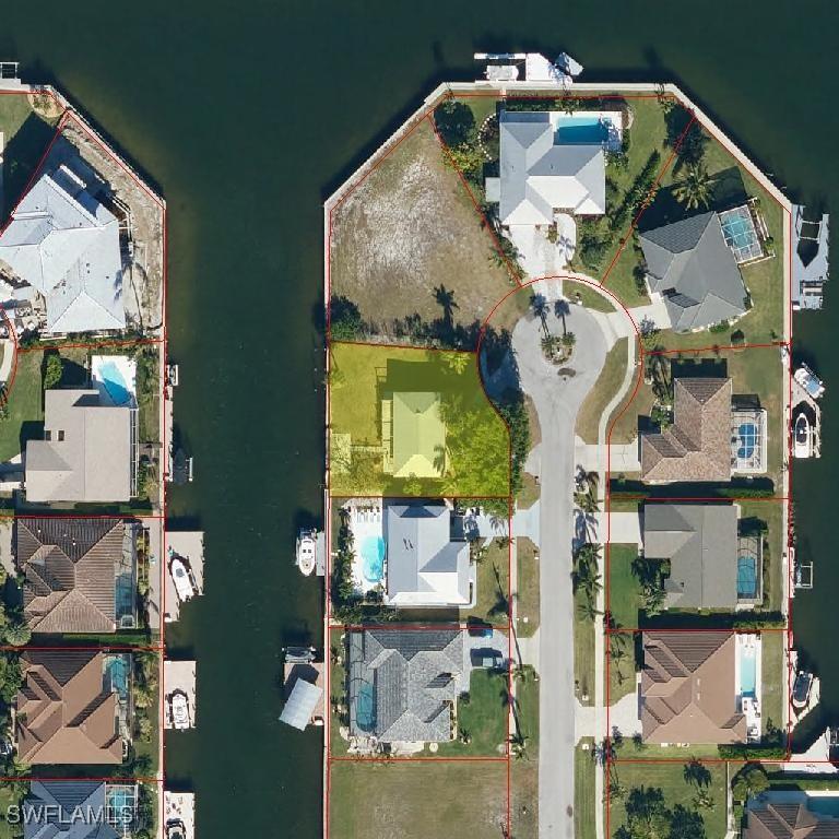 458 Capri Ct., Marco Island, FL 34145
