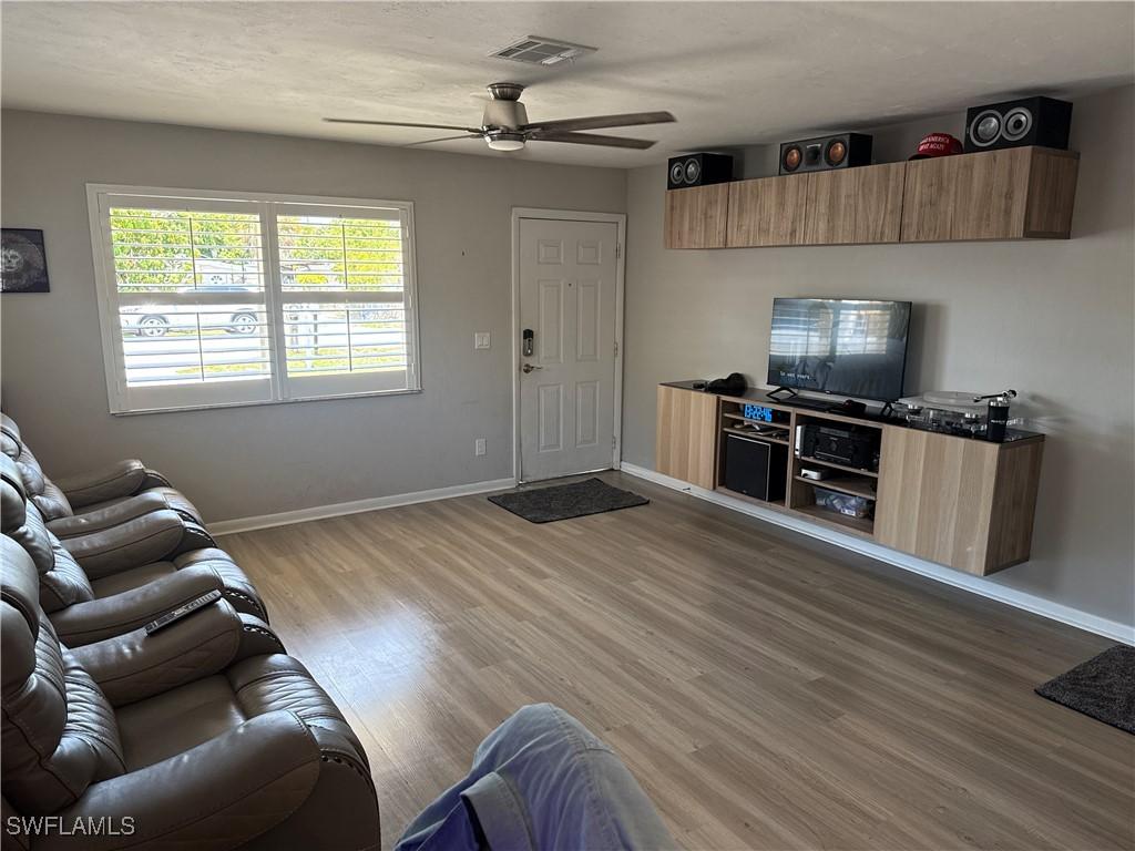 5422 Hardee St., Naples, FL 34113