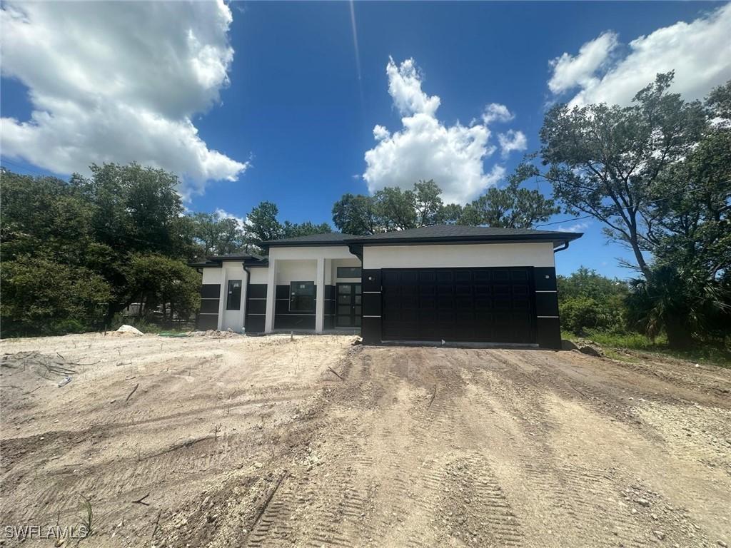 2905 E 18th St., Lehigh Acres, FL 33972