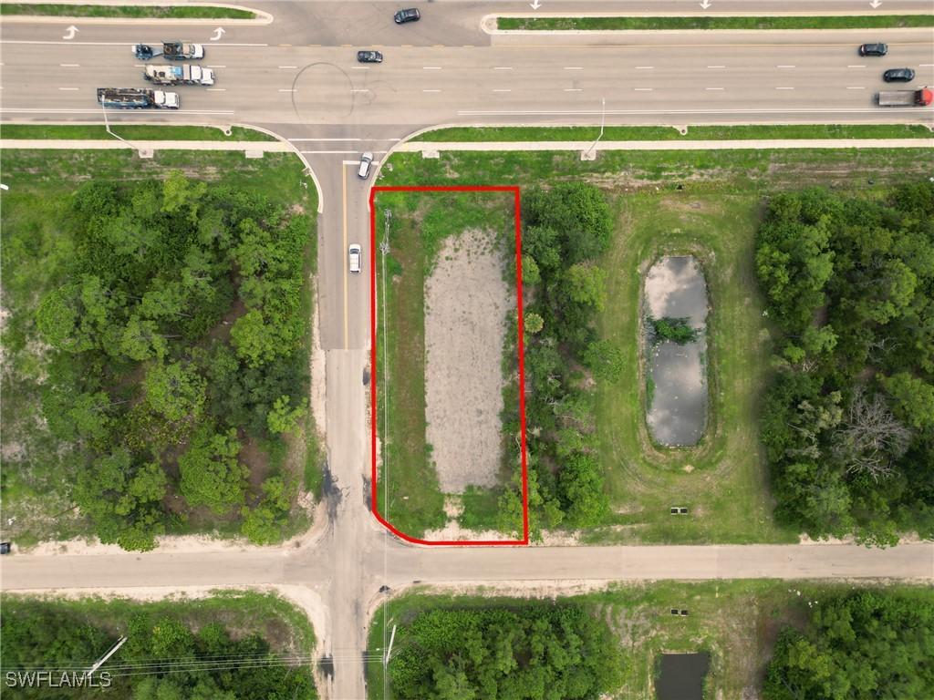 910 Meadow Rd., Lehigh Acres, FL 33973