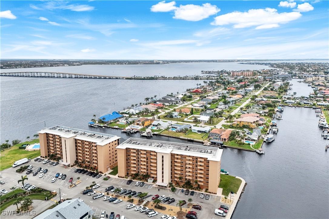 4260 SE 20th Pl. #206, Cape Coral, FL 33904