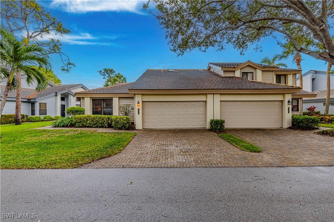 27062 Kindlewood Ln., Bonita Springs, FL 34134