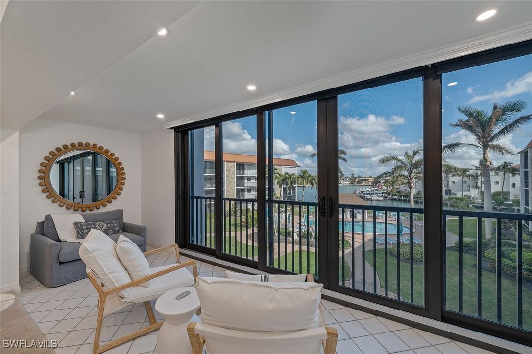 2900 Gulf Shore Blvd. #310, Naples, FL 34103
