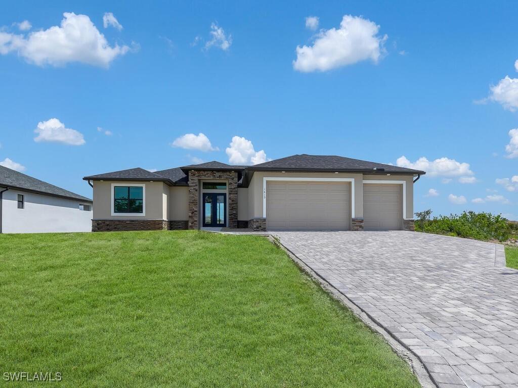 1619 NW 17th St., Cape Coral, FL 33993