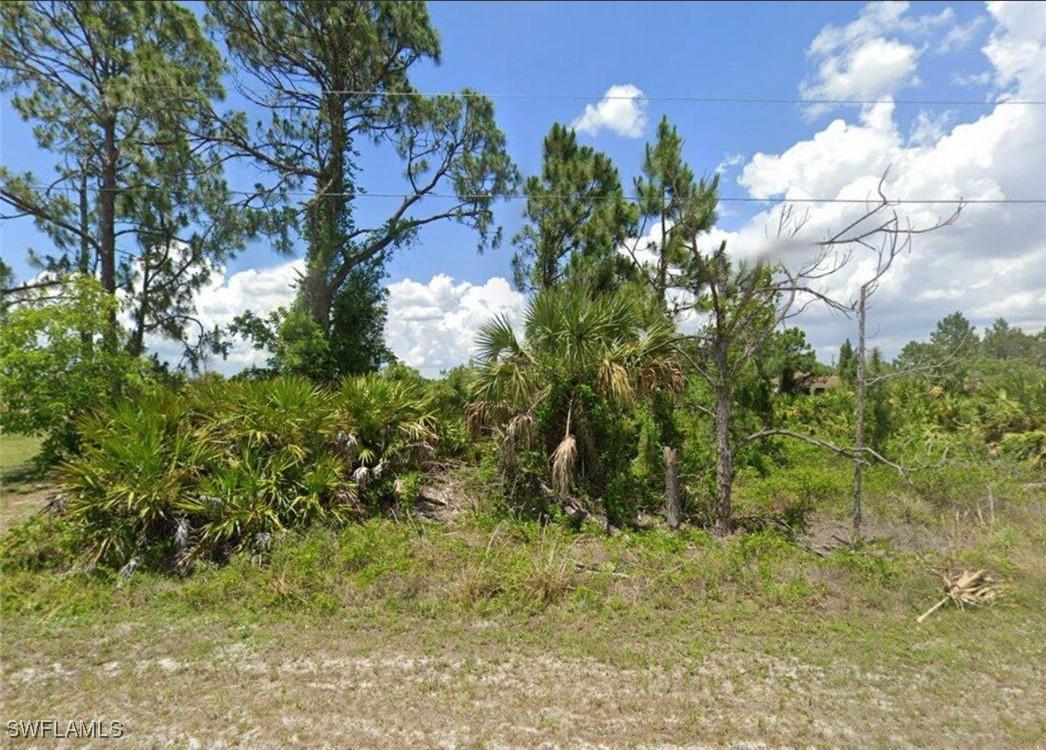 929 Foxdale Ave., Lehigh Acres, FL 33974