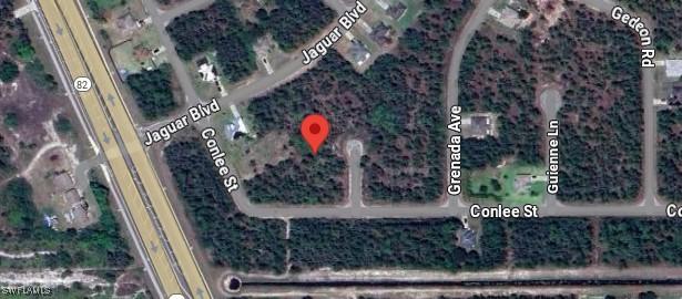 842 Grassmere Cir., Lehigh Acres, FL 33974