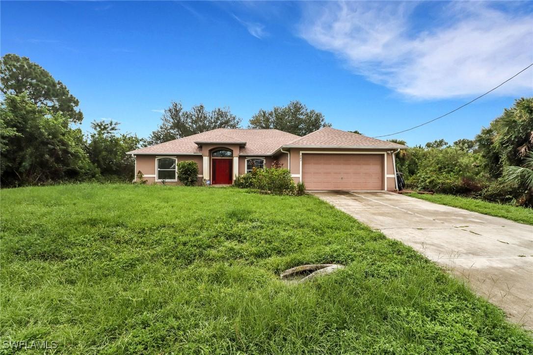 743 Aprile Ave., Lehigh Acres, FL 33974