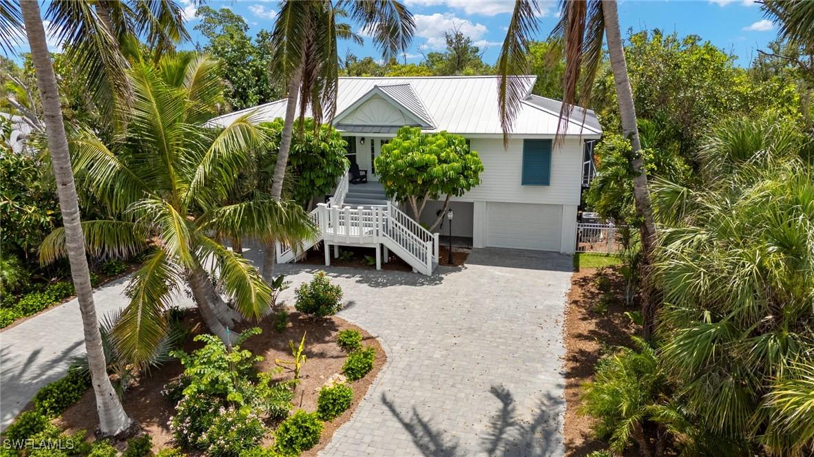 1062 S Yachtsman Dr., Sanibel, FL 33957