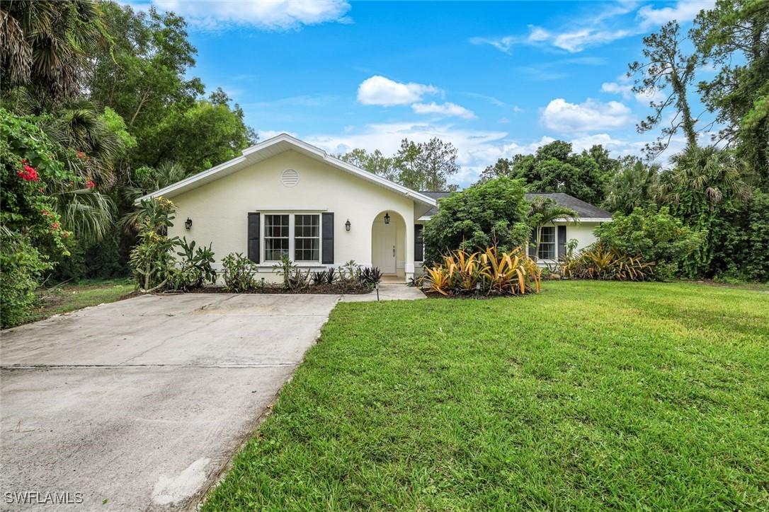 4710 1st Ave., Naples, FL 34119