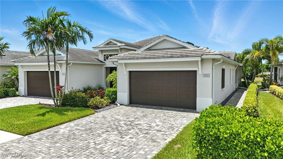 8951 Saint Lucia Dr., Naples, FL 34114
