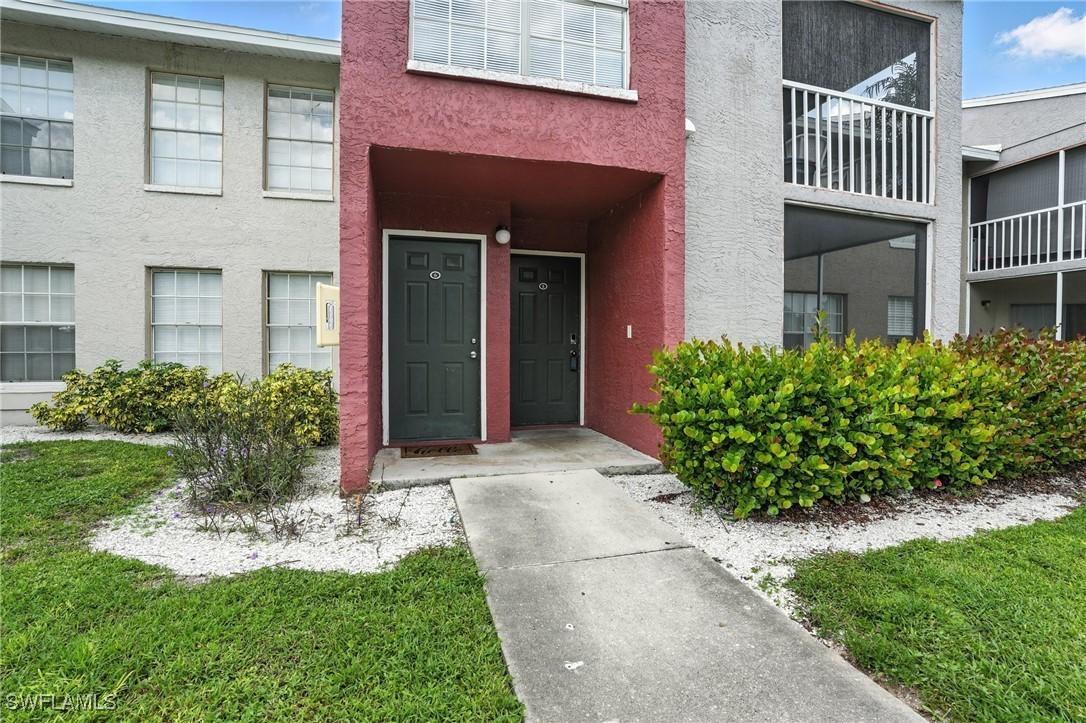 201-5 Santa Clara Dr. #201, Naples, FL 34104