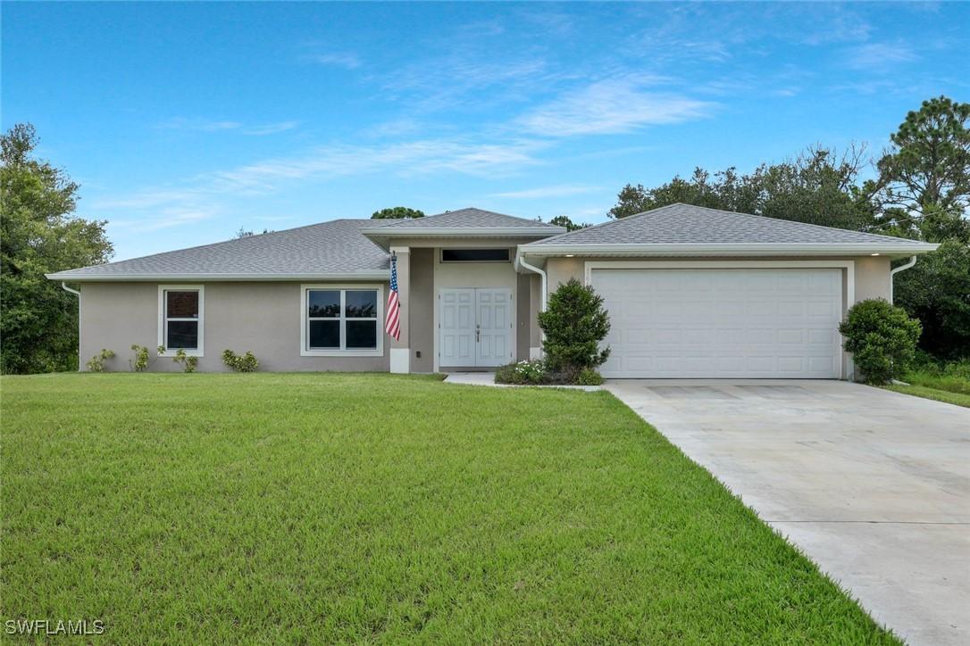 1417 Acacia Ave., Lehigh Acres, FL 33972