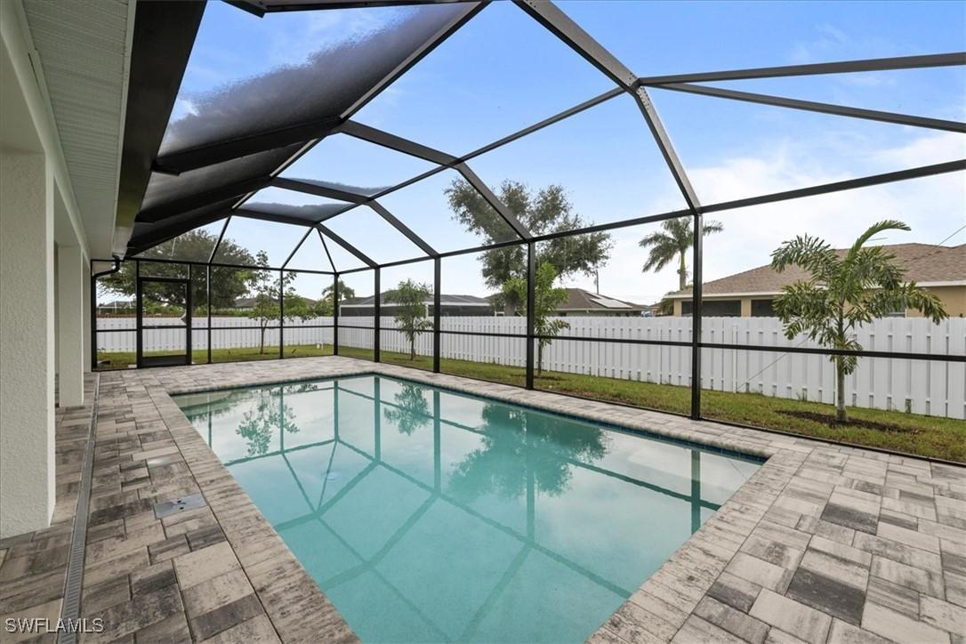634 NW 15th Ter., Cape Coral, FL 33993