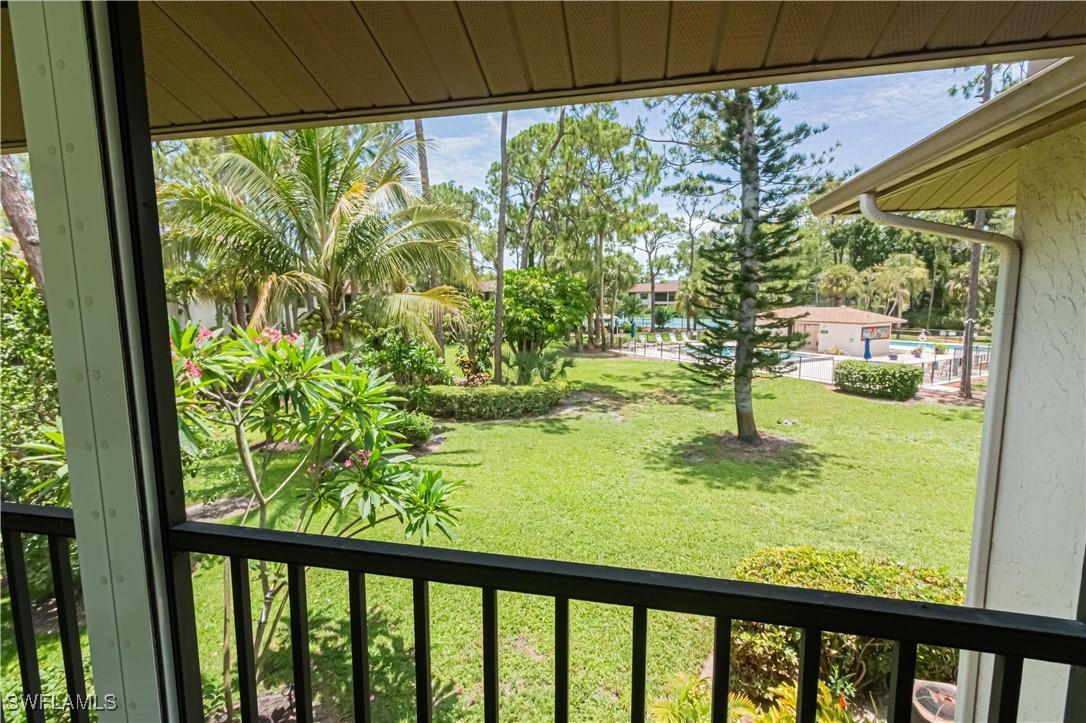 1733 Courtyard Way #B205, Naples, FL 34112