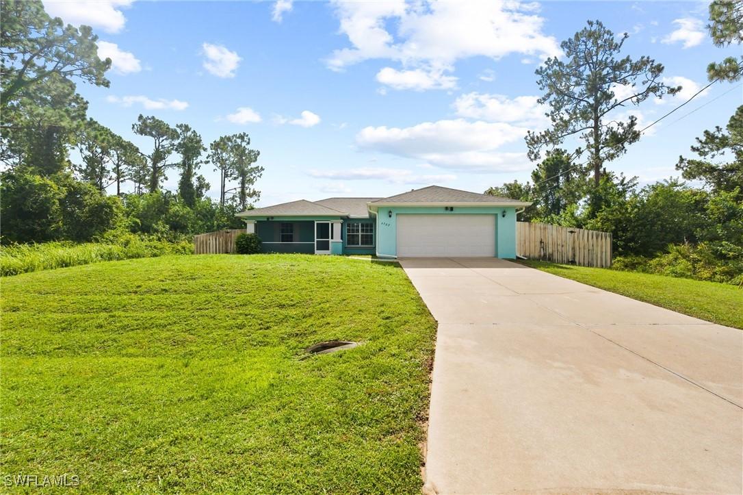 4703 Joan Ave., Lehigh Acres, FL 33976