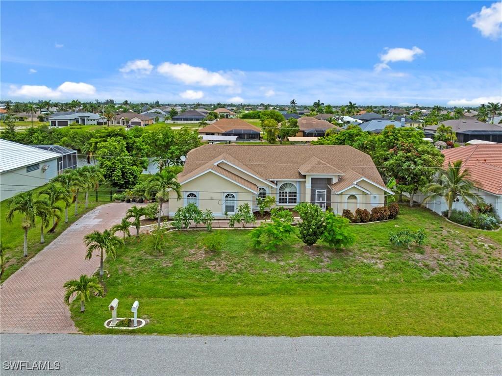 417 NW 36th Pl., Cape Coral, FL 33993