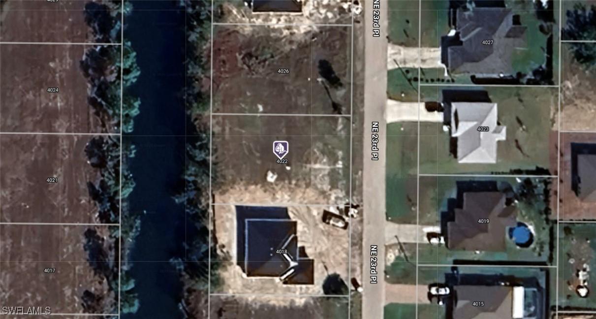 4022 NE 23rd Pl., Cape Coral, FL 33909
