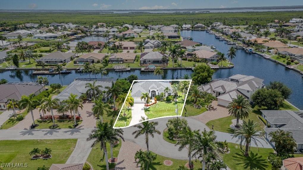 4012 SW 28th Pl., Cape Coral, FL 33914