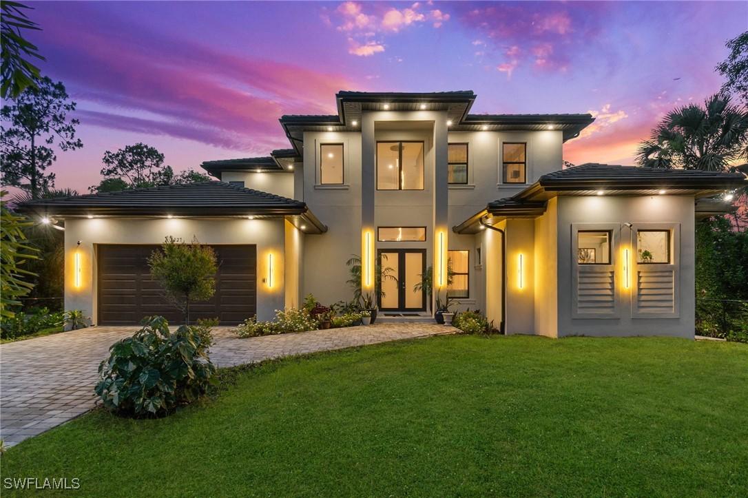 2227 21st St., Naples, FL 34117