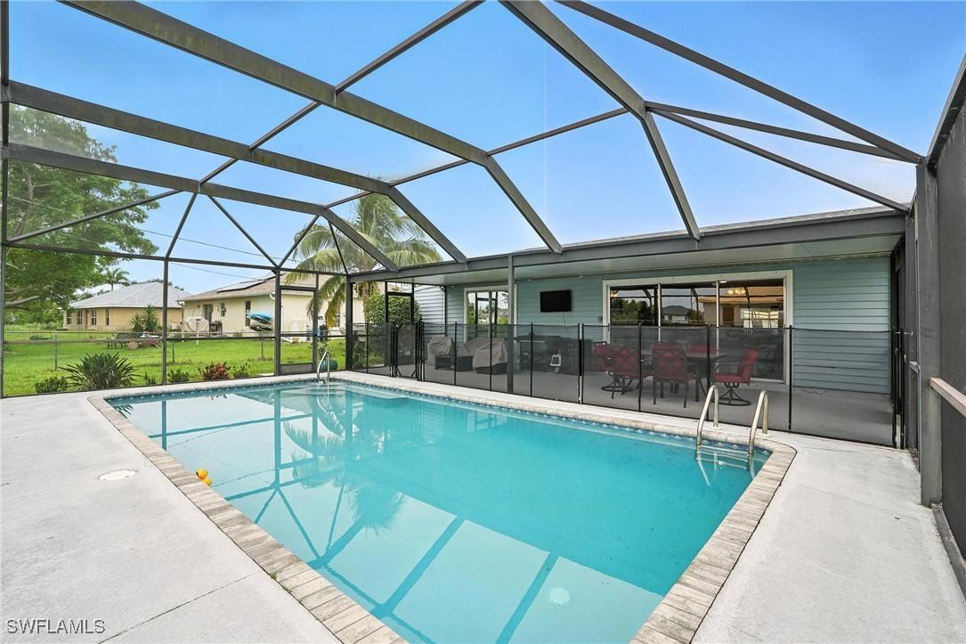 2713 NW 2nd Ave., Cape Coral, FL 33993