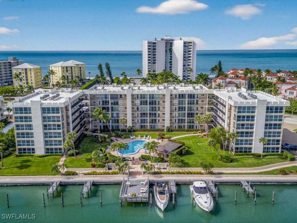 3500 Gulf Shore Blvd. #104, Naples, FL 34103