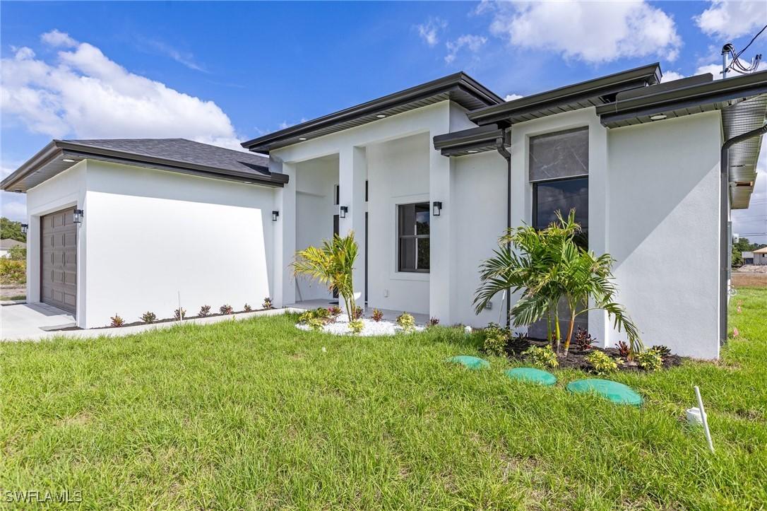 1316 Scott Ave., Lehigh Acres, FL 33972