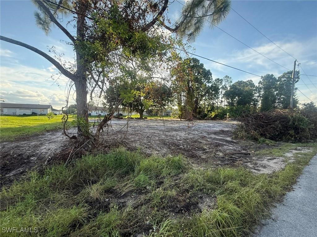 112 114 Gilbert Ave., Lehigh Acres, FL 33971