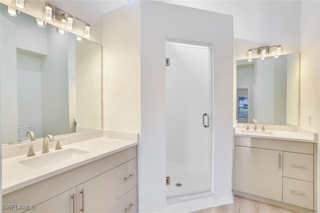 6187 Mandalay Cir. #32, Naples, FL 34112