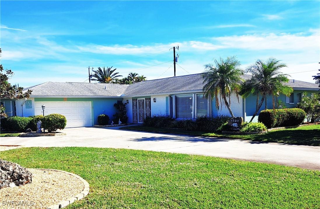 1727 Lakeview Blvd., North Fort Myers, FL 33903