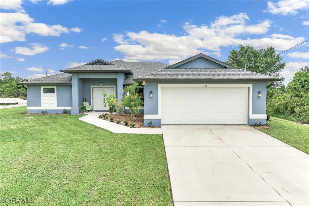 860 Theodore Vail St., Lehigh Acres, FL 33974