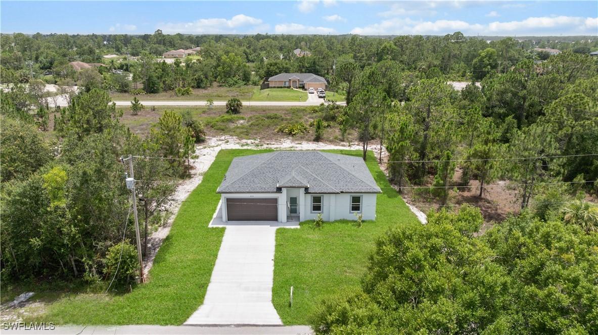 858 Portland St., Lehigh Acres, FL 33974