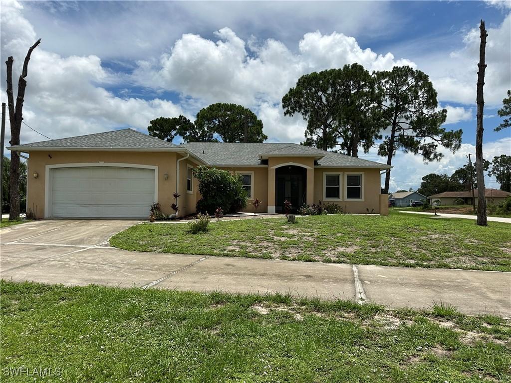 4908 Lee Cir., Lehigh Acres, FL 33971