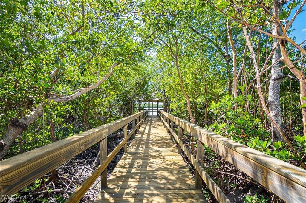 337 Vintage Bay Dr. #D4, Marco Island, FL 34145