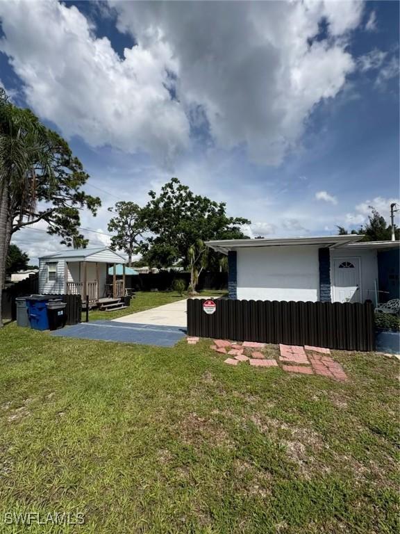 1338 Old Bridge Rd., North Fort Myers, FL 33917