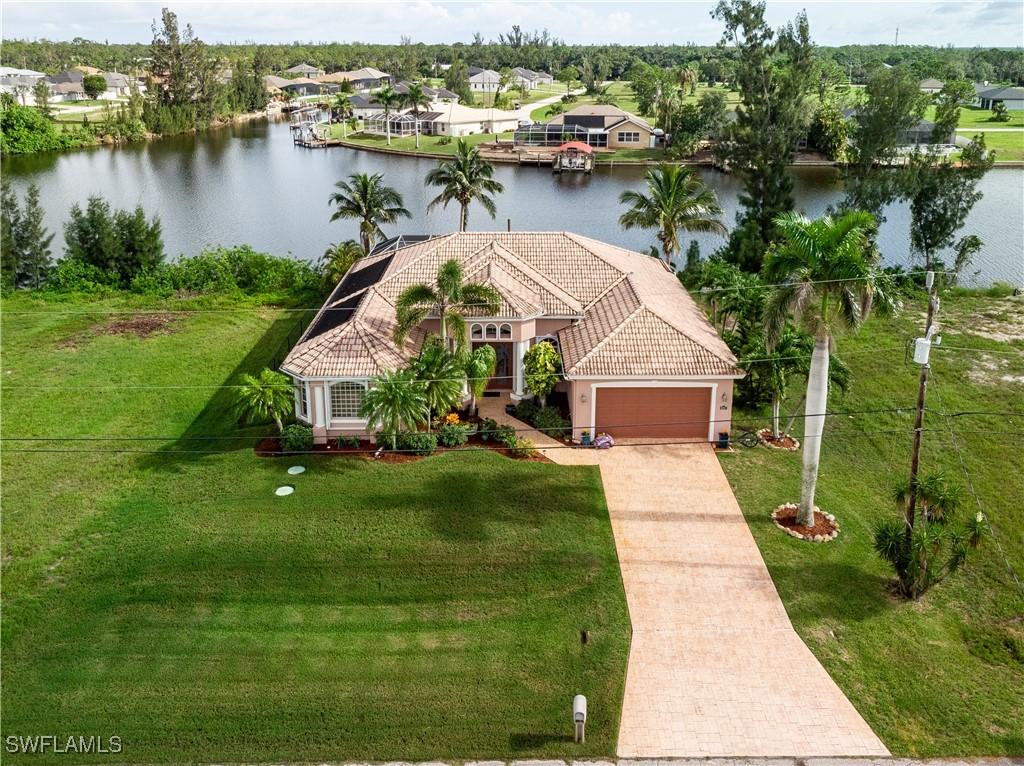 3237 NW 21st Ter., Cape Coral, FL 33993