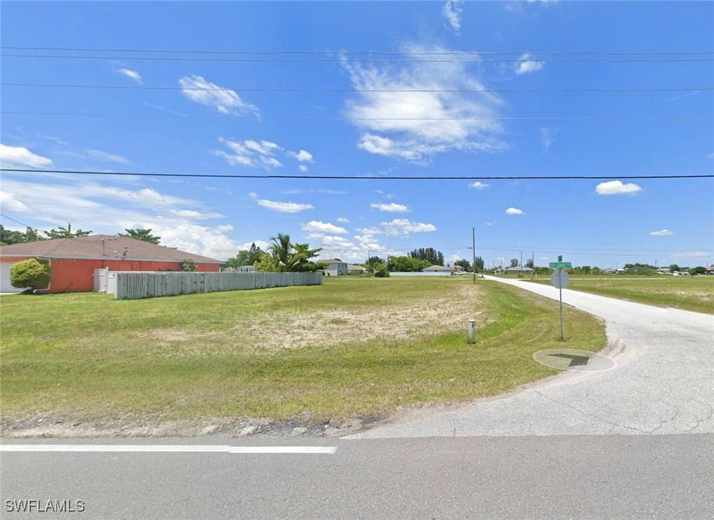 511 Diplomat Pkwy., Cape Coral, FL 33909
