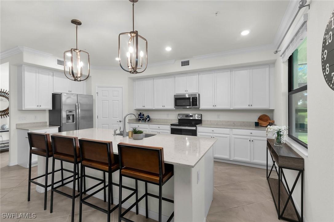 12043 Hawthorn Lake Dr. #101, Fort Myers, FL 33913