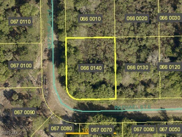 1235 Raphael St., Lehigh Acres, FL 33974