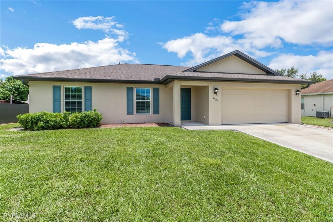 2921 NE 6th Pl., Cape Coral, FL 33909