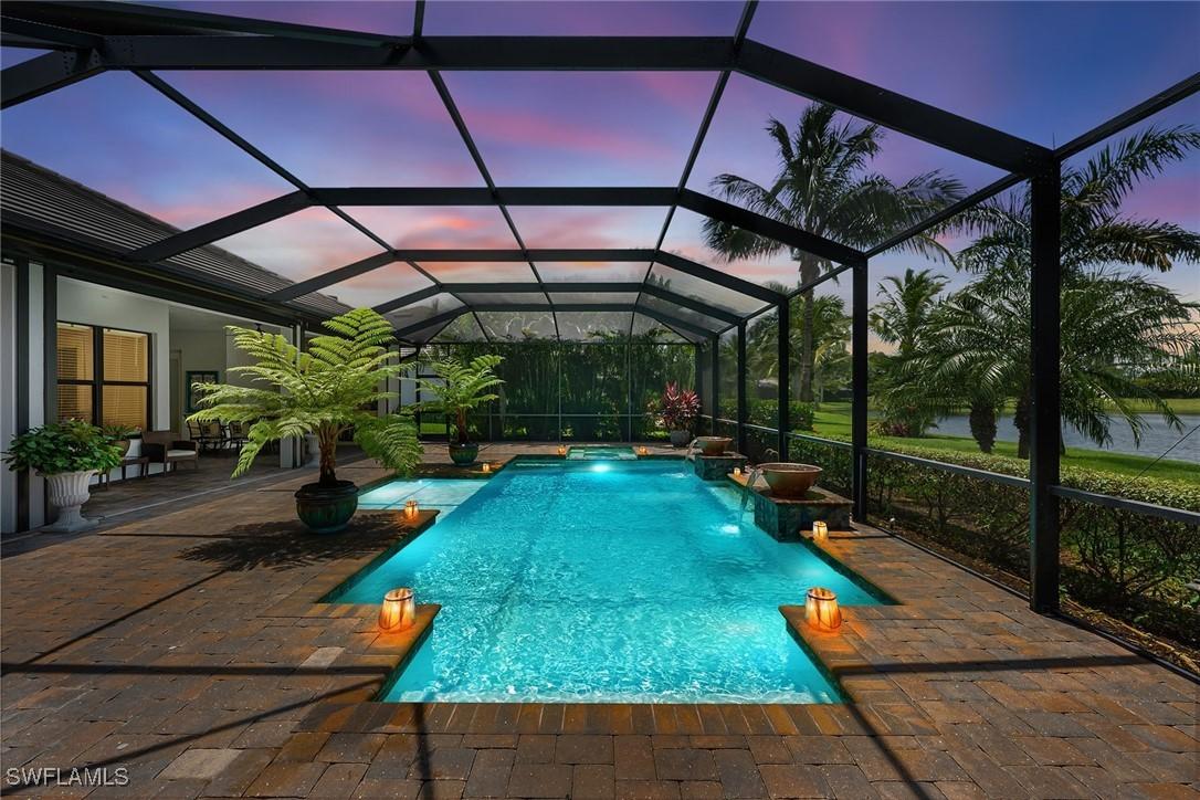 2258 Somerset Pl., Naples, FL 34120